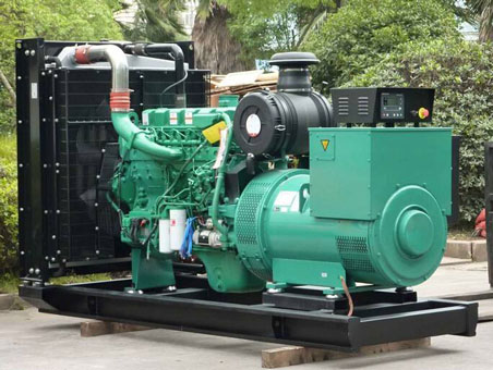 罗定710kw康明斯柴油发电机组图片 罗定710kw康明斯柴油发电机组图片