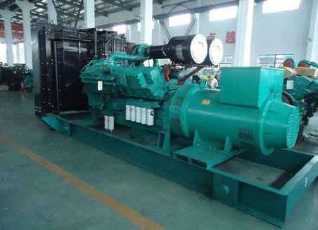 罗定800kw康明斯柴油发电机组图片 罗定800kw康明斯柴油发电机组图片